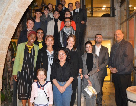 البنك الوطني يمول أول رحلة لطلبة برنامج Rhodes من جامعة أكسفورد لزيارة فلسطين