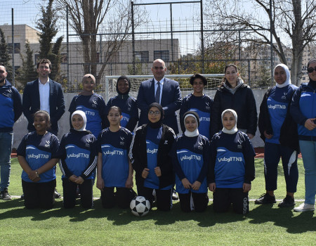 البنك الوطني راعيا لفريق مخيم طولكرم للفتيات "الرياضة للحياة" في كأس العالم للأطفال/ الدوحة 2022