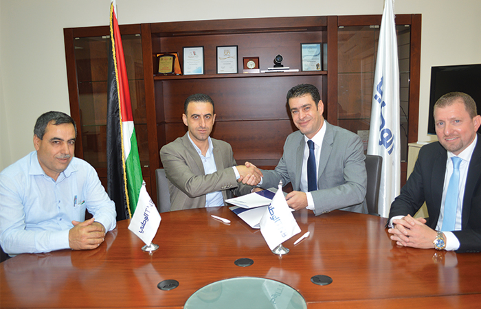 The National Bank and the General Union of Palestinian Teachers Sign a Memorandum of Understanding that Provides Facilities for Union Members